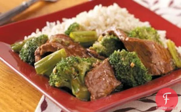 Carne picante com brócolis