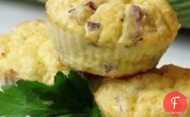 Puffs de ovo e queijo