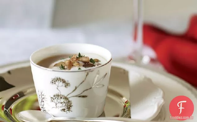 Sopa de castanha com creme de Grappa