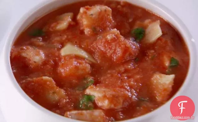 Sopa de tomate assada com alabote e Massa Fresca