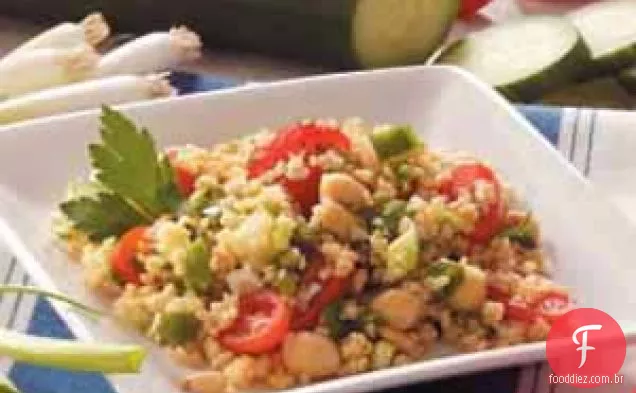 Salada De Bulgur Do Mediterrâneo