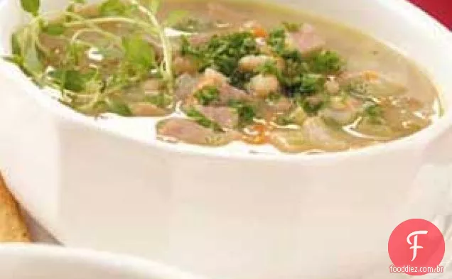 Sopa de presunto e feijão