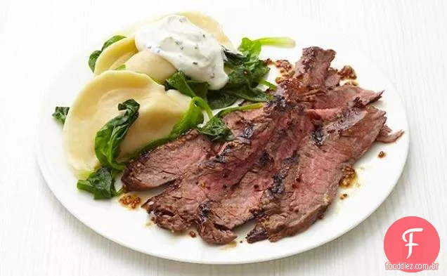 Bife e Pierogi