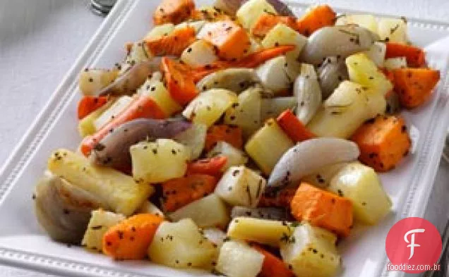 Vegetais De Raiz Torrados Com Ervas