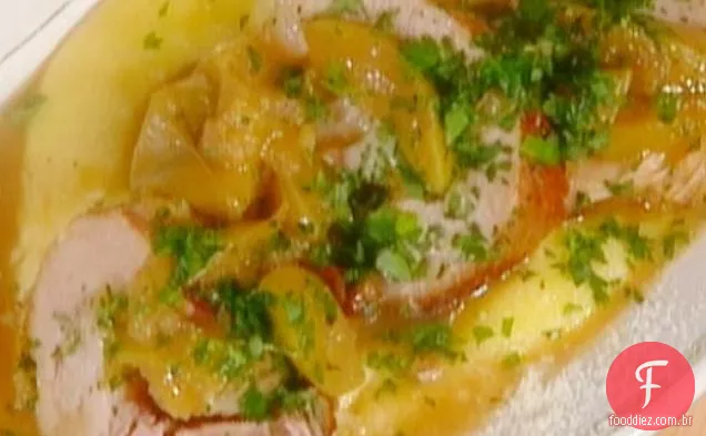 Vitela com compota de maçã e Polenta: Vitello con mele