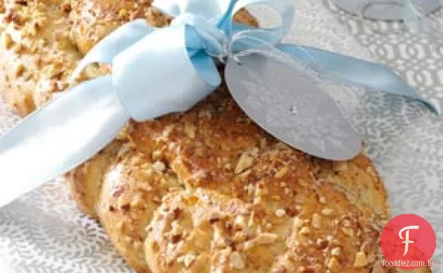 Pão De Amêndoa Trançada