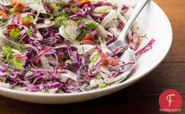 Salada de erva-doce e couve