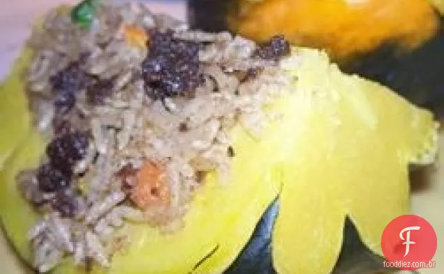 Abóbora recheada com carne de veado e arroz selvagem