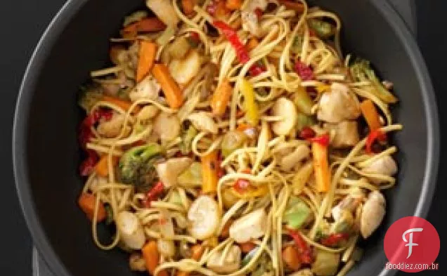 Sizzling Chicken Lo Mein