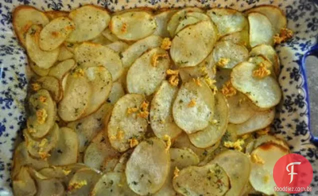 A Batata Assada Com Alho Afina