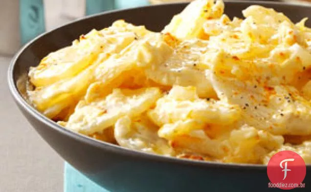 Batatas gratinadas com alho