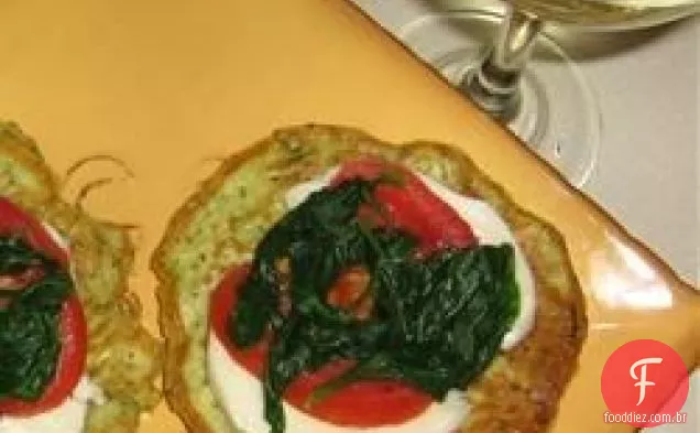 Bolinhos de Abobrinha com Mussarela Fresca e Tomate