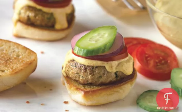 Bombay Sliders Com Molho De Curry De Alho