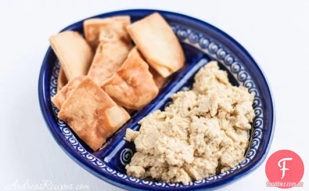 Hummus De Alho Assado