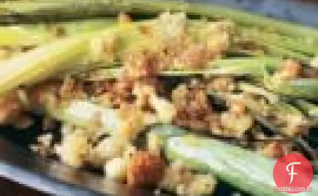 Alho-Poró Com Migalhas De Pão Com Manteiga