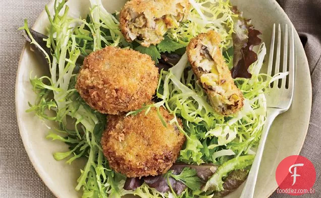 Croquetes de alho-poró e cogumelos