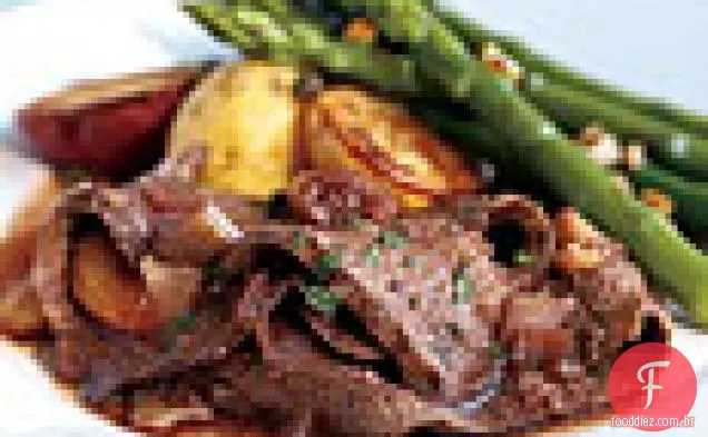 Peito temperado com alho-poró e damascos secos