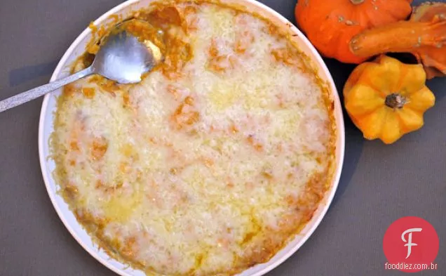 Gratinado De Abóbora De Inverno Do Restaurante Le Beaujolais