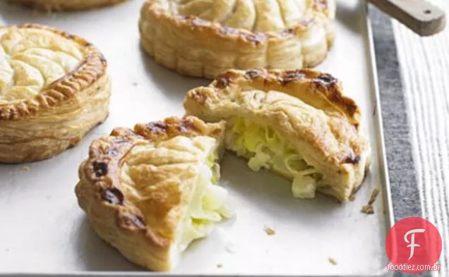 Leek & Cheddar Pithiviers