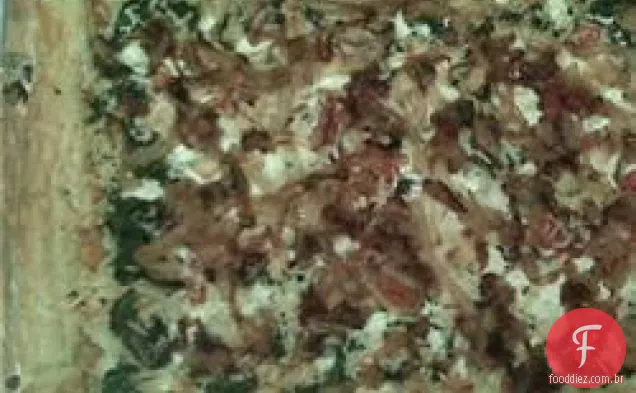 Pizza Feta de Espinafre e Cebola Carmelizada
