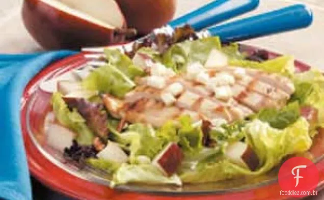 Salada de Frango Grelhado e Pêra