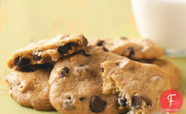 Biscoitos com gotas de chocolate sem lactose