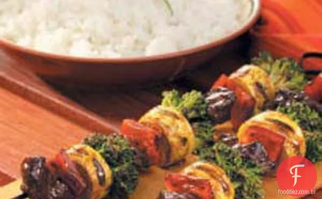 Carne salteada no palito