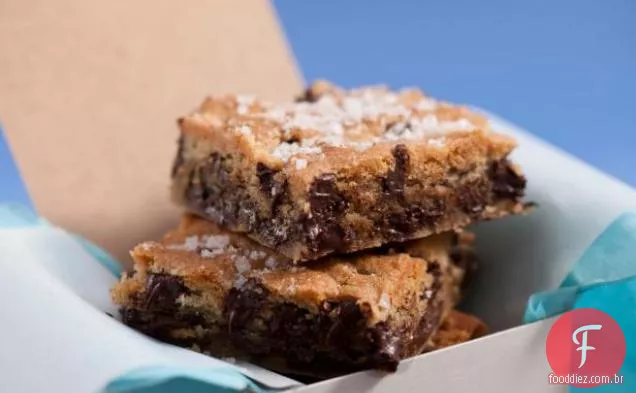 Blondies de chocolate com flor de sal