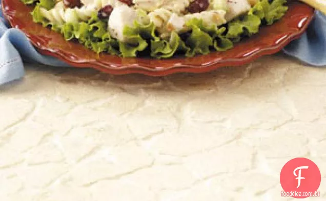 Salada de Frango com Semente de Papoula