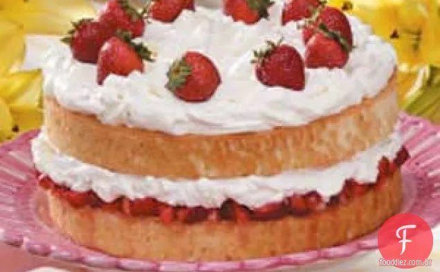 Bolo De Creme De Morango