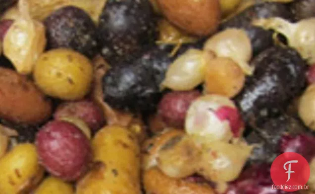 Kewl Assado Fingerling Batatas & Doce Pérola Cebolas