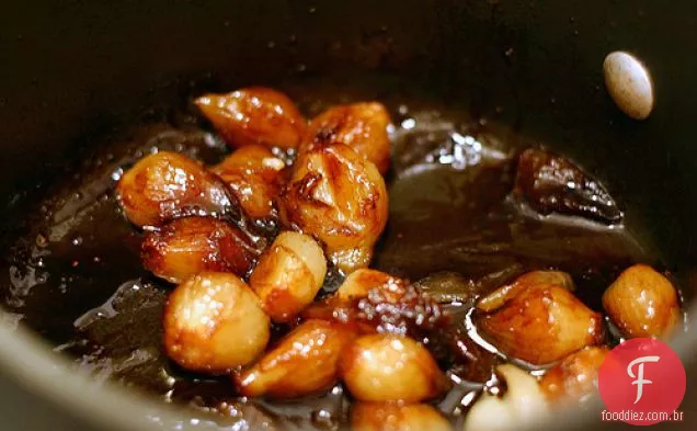 Oignons Glaces a Brun [cebola refogada]