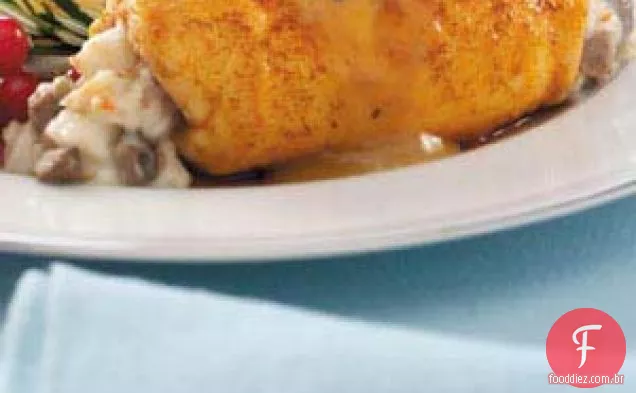 Peito de Frango Recheado com Caranguejo Marsala