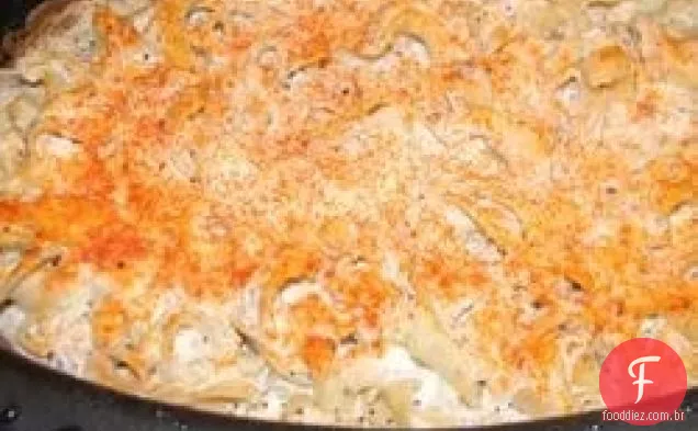 Acompanhamento de macarrão húngaro
