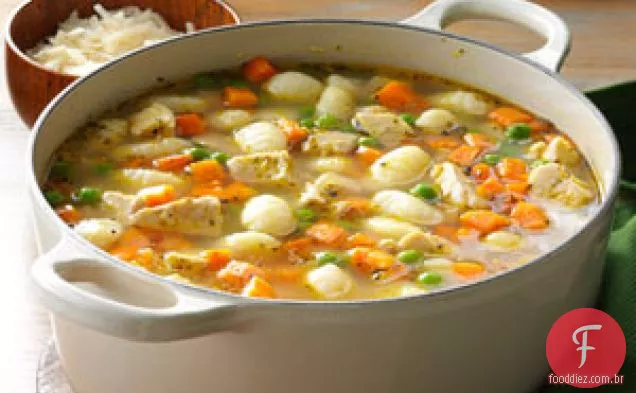 Sopa de Nhoque de Peru