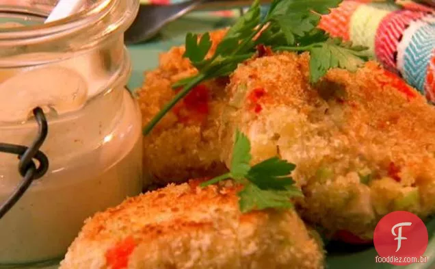 Croquetes de Frango com Molho Crioulo