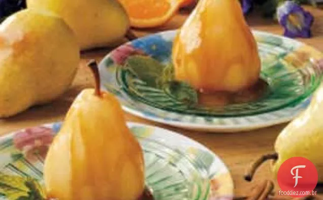 Peras com Molho de Caramelo Temperado