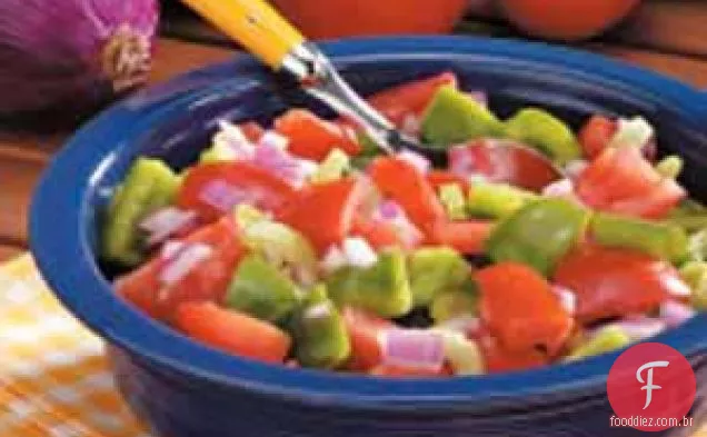 Salada De Tomate Com Pimentão Verde