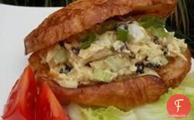 Sanduíche Crocante de Atum com Curry