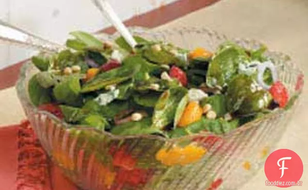 Salada de Espinafre com Queijo Azul