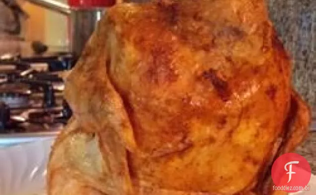 Frango com bunda de cerveja com ervas e alho