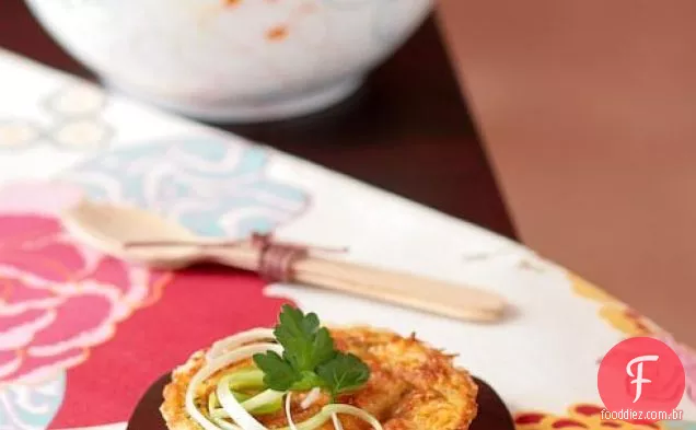 Tartelettes De Bacon, Cebola E Salsa