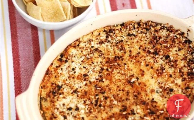 Molho Caramelizado De Cebola E Espinafre Com Crosta Picante De Panko