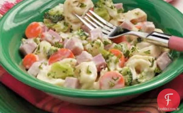 Tortellini de presunto com queijo