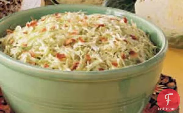 Salada de repolho com curry
