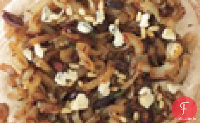 Caramelizado-cobertura de cebola, alecrim e pinhão