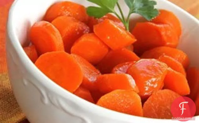 Cenouras de gengibre ' N ' cebolas