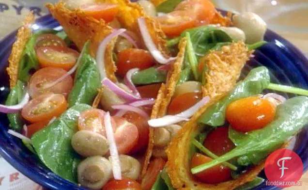 Salada de Cogumelos em Batatas Fritas de Queijo