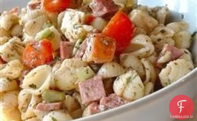 Salada de Macarrão Antipasto