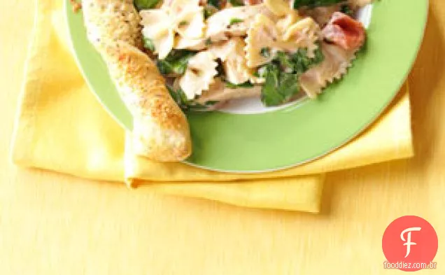 Palitinhos de parmesão e manjericão